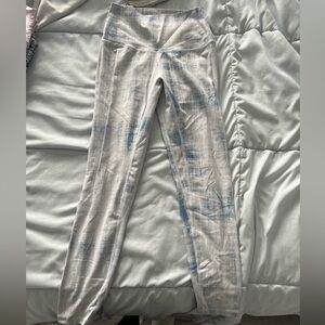 P'tula Sky Blue and White Activewear